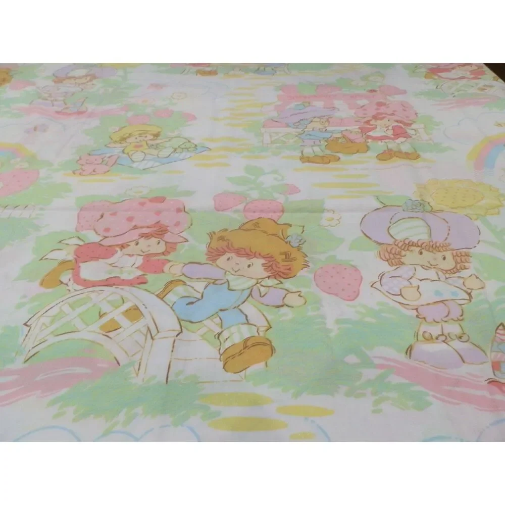 VTG 80s Strawberry Shortcake Twin Sheet Set American Greetings Rainbows Friends